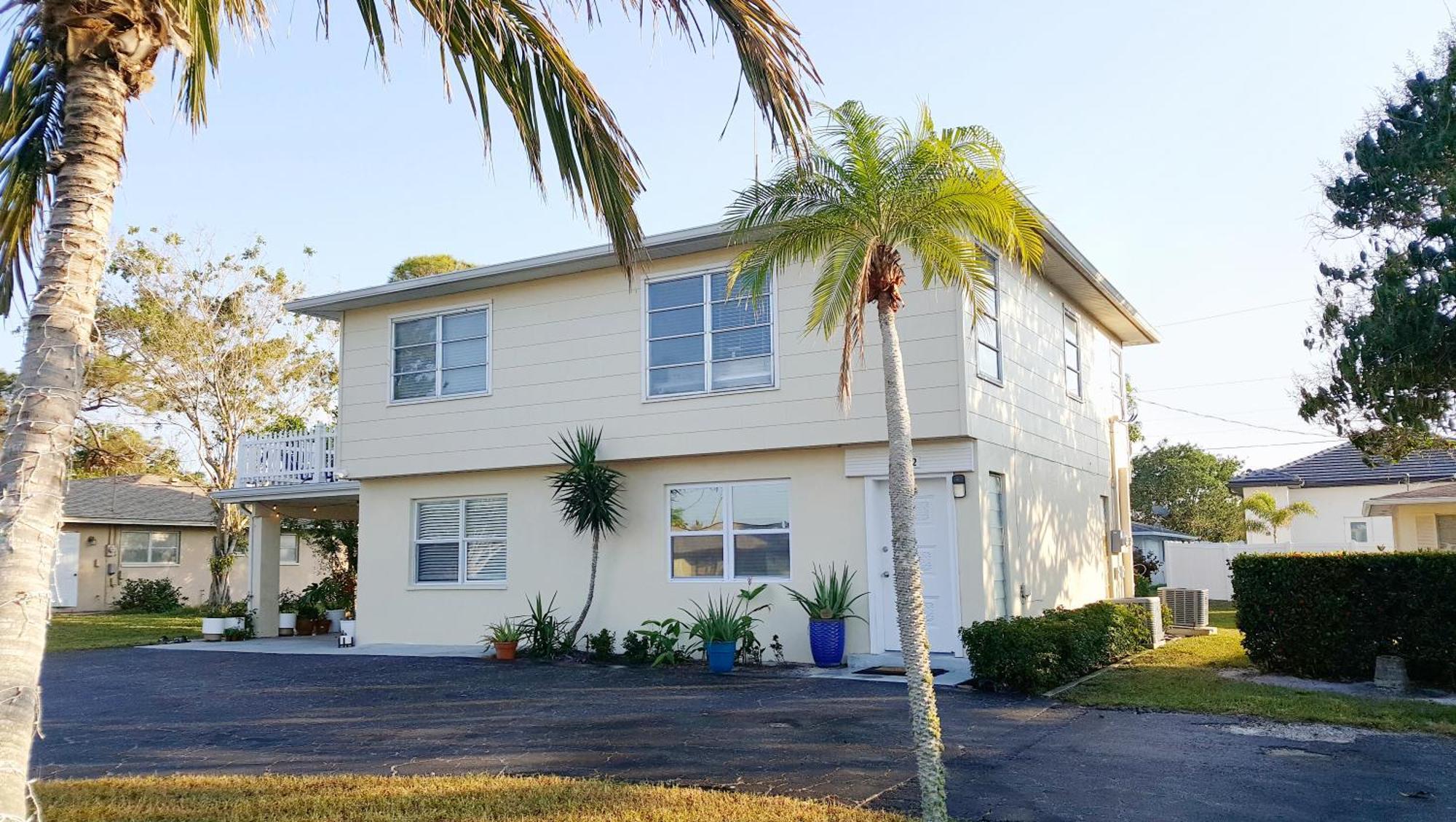 Naples Park Oasis - Cozy Two Bedroom Apartment Exterior foto