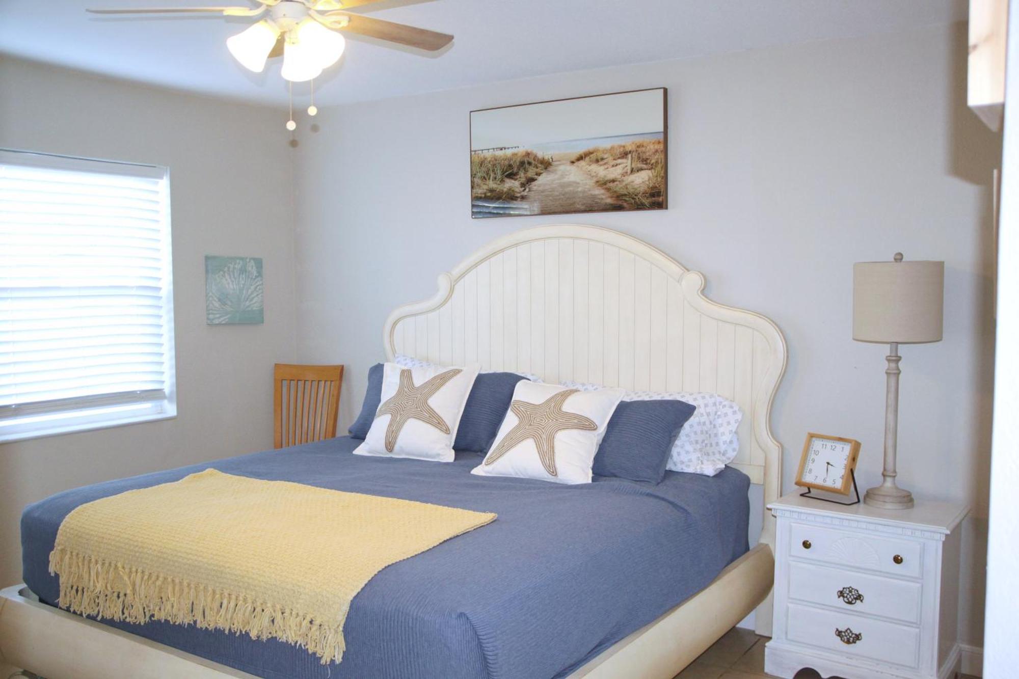 Naples Park Oasis - Cozy Two Bedroom Apartment Exterior foto